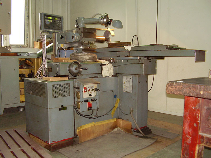 萬能工(gong)具磨 萬能(néng)工具磨